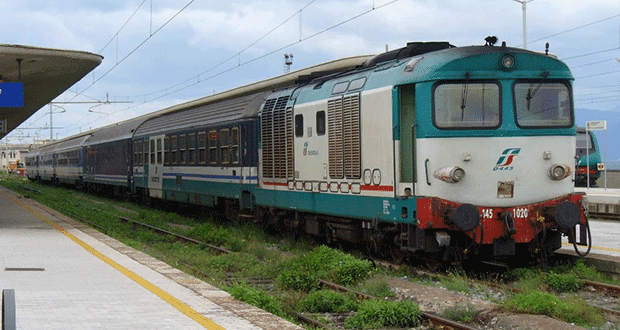 Treno deraglia a Piano Lago per lo spostamento di un binario