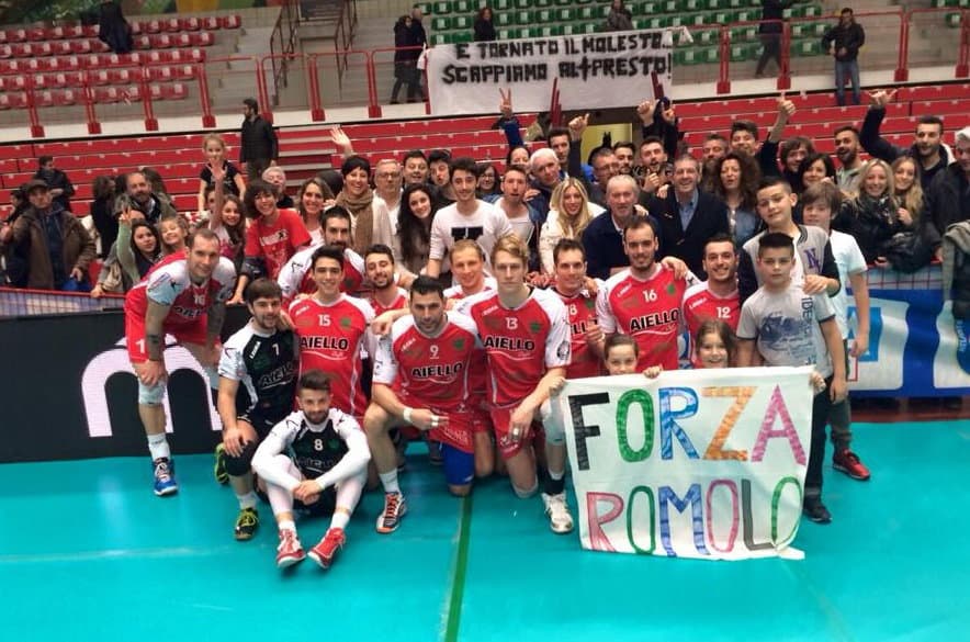 Caffè Aiello Corigliano, vittoria al quinto set a Brescia
