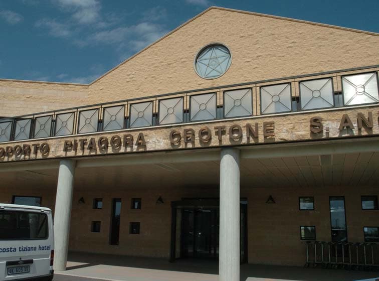 Aeroporto Crotone, ci sono speranze