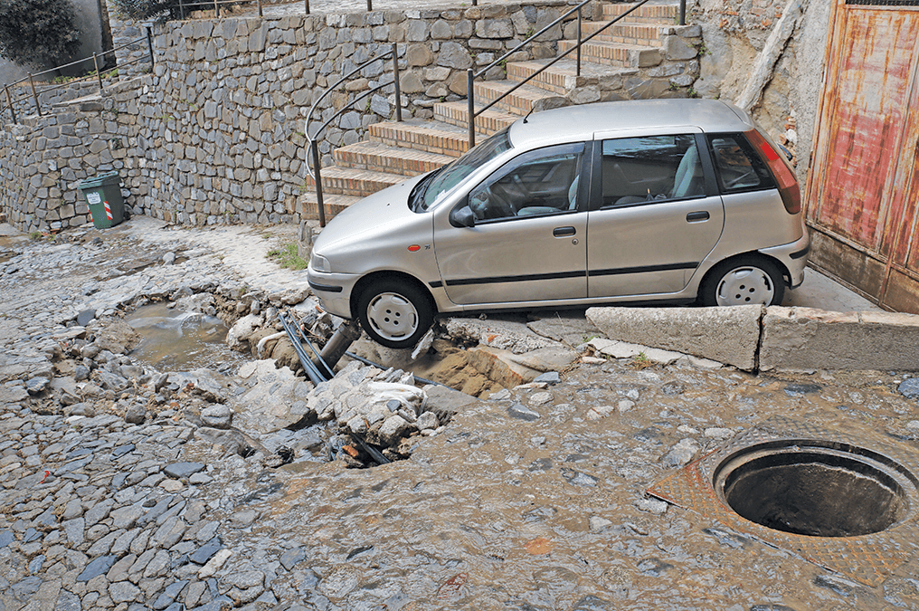 Rischio frane e inondazioni fino a domani