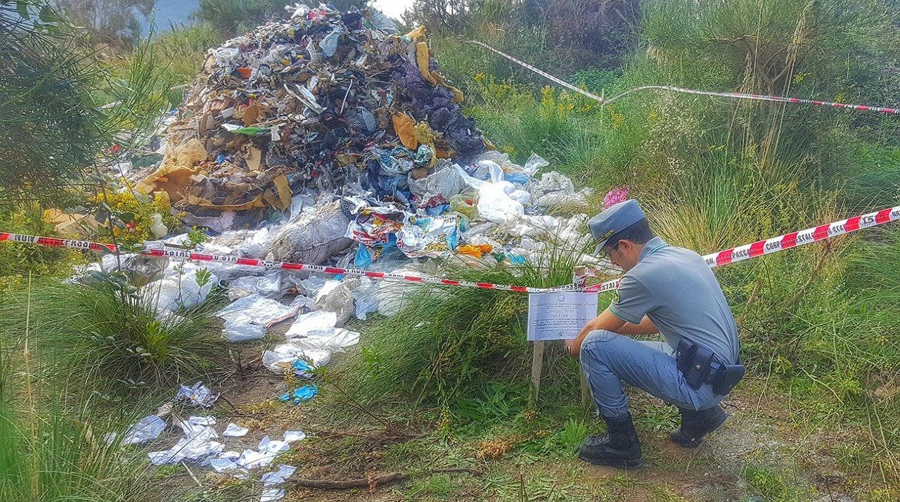 Discarica abusiva posta sotto sequestro a Orsomarso