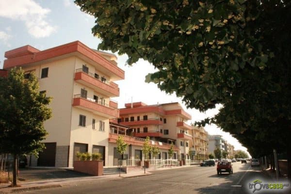 Suicidio a Rossano, muore un ventenne