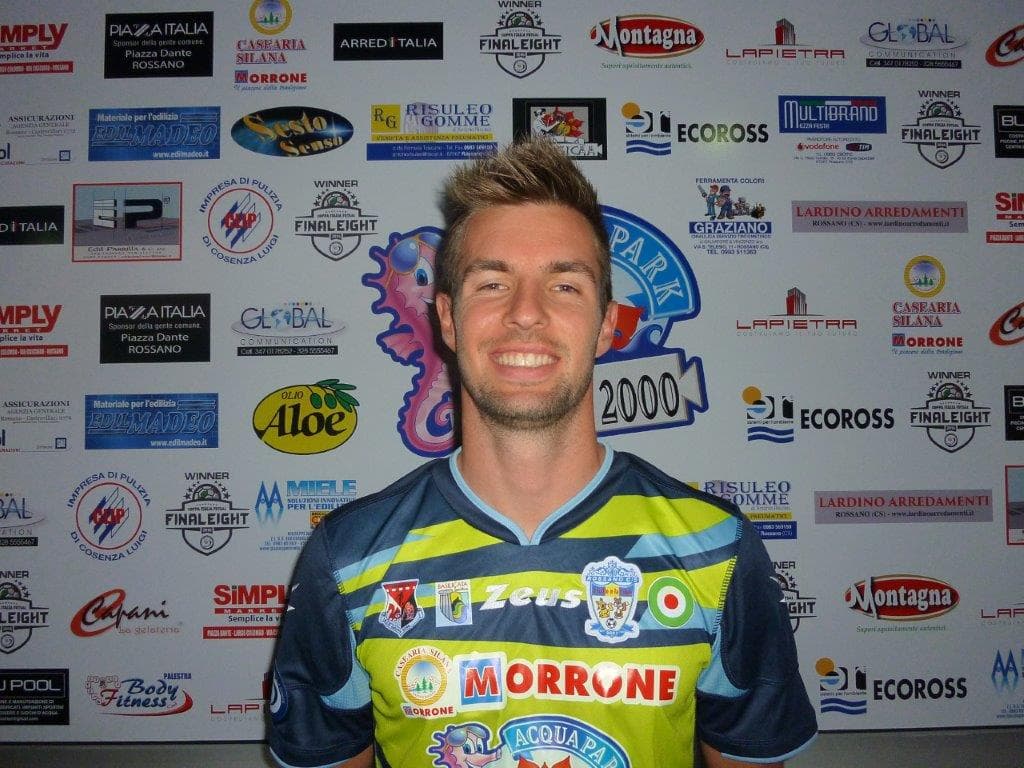 Odissea 2000: derby non giocato. Vittoria a tavolino per la squadra rossanese