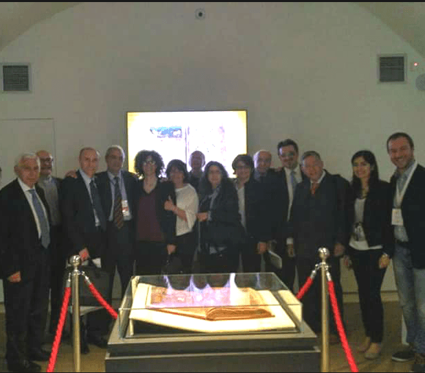 Codex: lapislazzuli e oro puro nel suo DNA. Il restauro, gli studi e le ipotesi