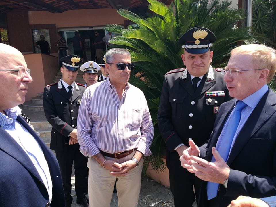 Migranti, Oliverio: i sindaci in trincea