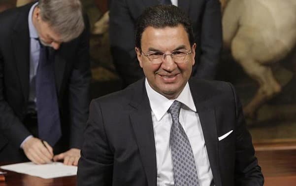 Il Sen. Antonio Gentile, a lavoro per un'area moderata di centro