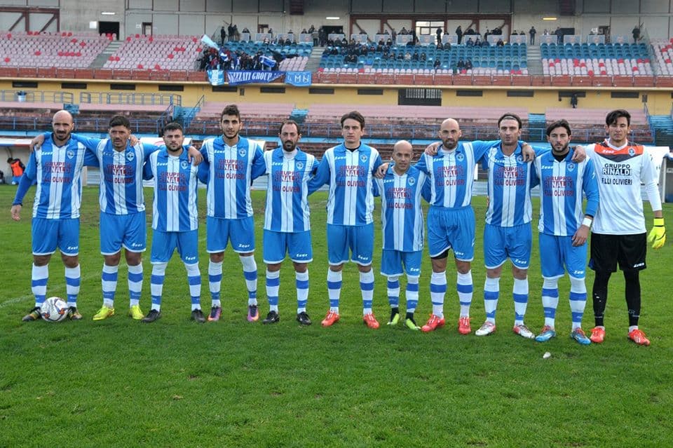 Calcio, Promozione: derby al Corigliano, Olympic Rossanese in fuga