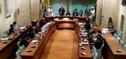 Rossano: centro destra contro bando per nuovo dirigente