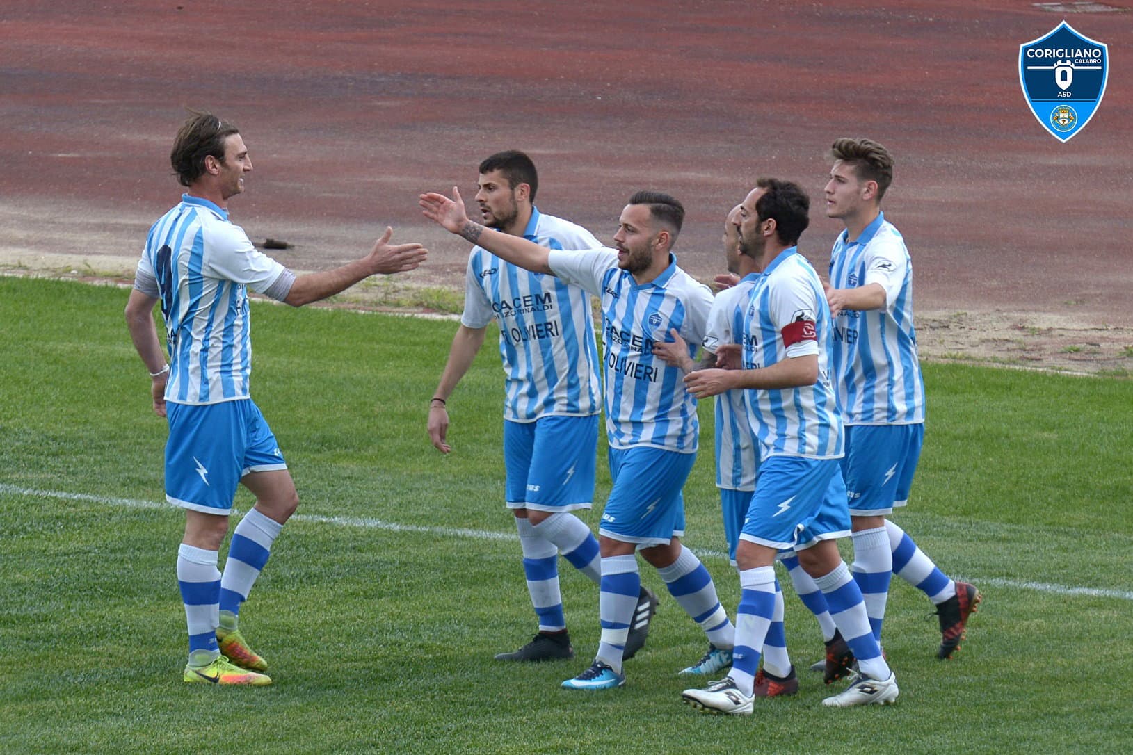Calcio, Promozione: finale da brividi per Corigliano e Olympic Rossanese