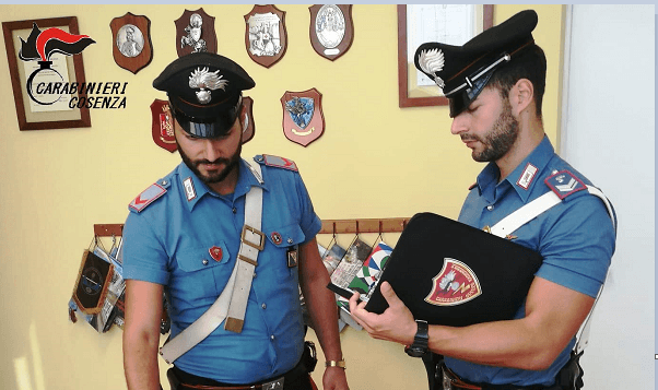 Carabinieri, Rende: arrestato giovane pusher per detenzione ai fini di spaccio e detenzione illegale di arma clandestina