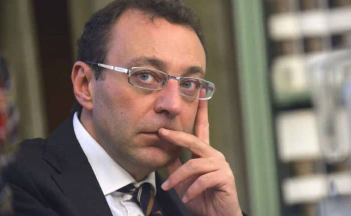 Pd, il commissario è l'ex senatore Esposito