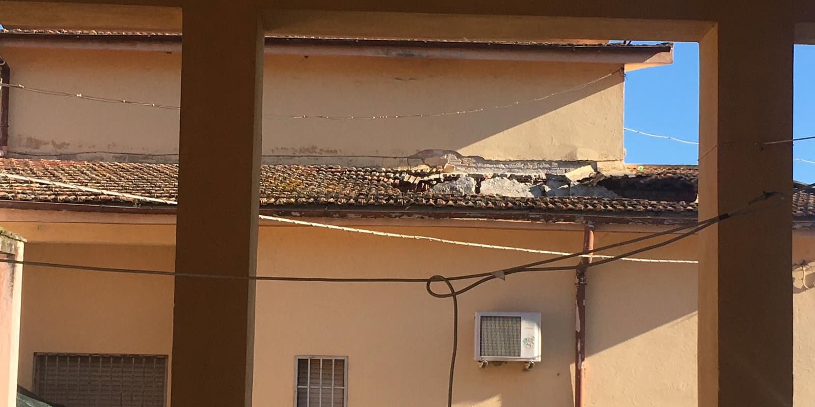 Corigliano, Abate (M5S): crollo tetto scuola si poteva evitare