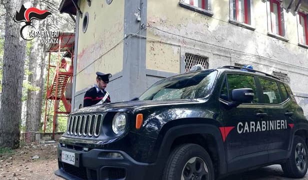 Due arresti per furto a Camigliatello Silano