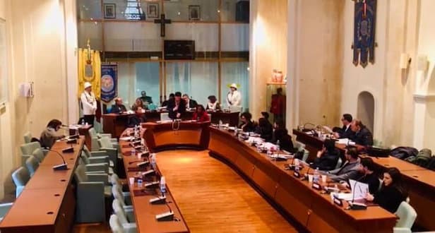 Debiti fuori bilancio: venerdì 10 gennaio consiglio comunale