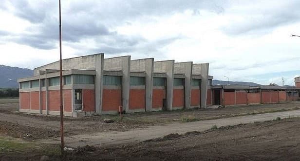 Opposizione: «Insiti, l’area è ancora del comune: se ne appropri»
