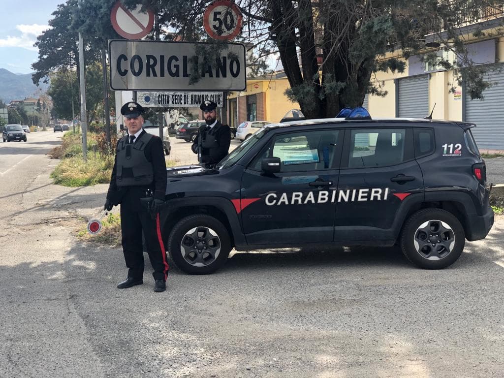Corigliano-Rossano: arrestati due Lupin di Capodanno, ubriachi volevano rubare in un supermercato