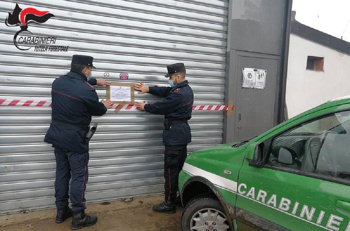 Torano, smaltimento illecito di rifiuti in una autofficina. Denunciato il proprietario