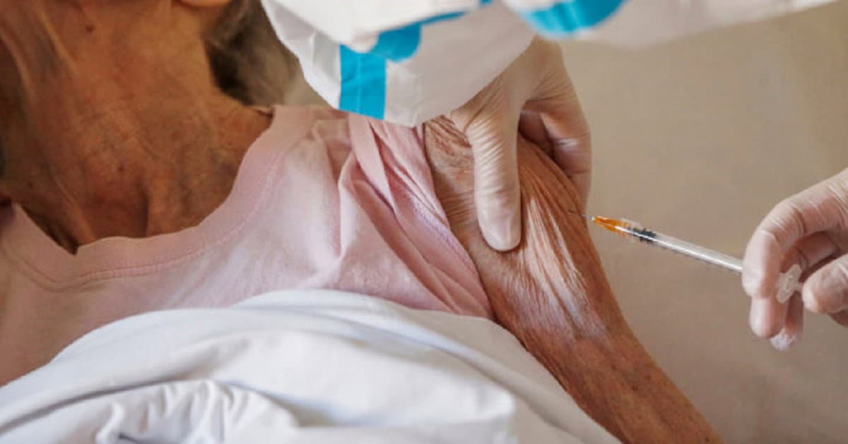 Piano vaccinale Calabria, per il M5S serve un cambio di passo e maggiore organizzazione