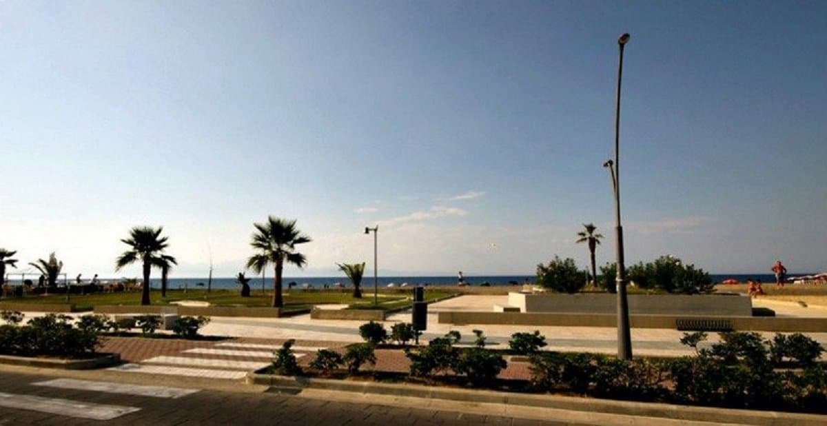 Corigliano-Rossano, Madeo (Azione): «Nessuna visione futura per Schiavonea e Sant'Angelo»