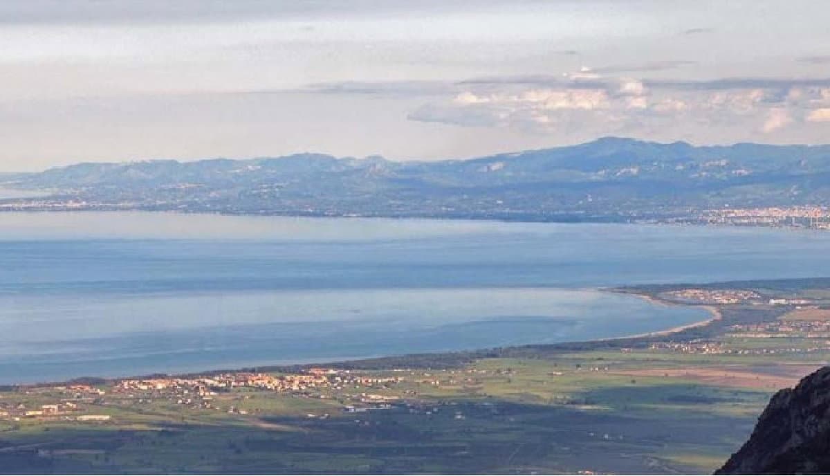 «Tutte le attenzioni al Tirreno. Zero allo Jonio». La denuncia del Comitato Magna Graecia