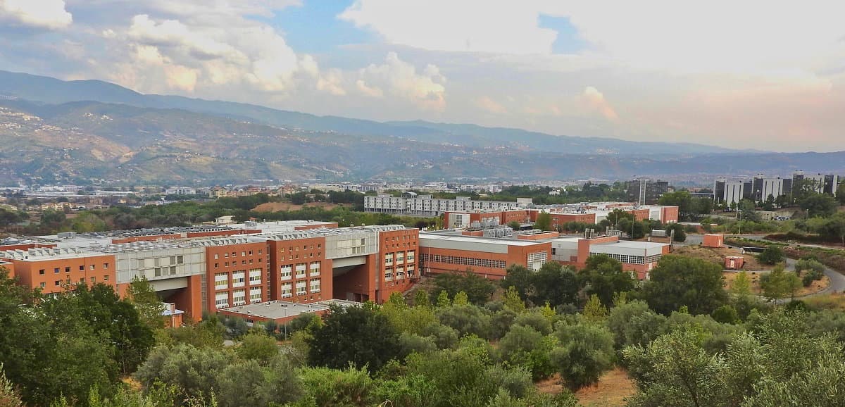 Unical, positivi cinque studenti ospitati nelle residenze