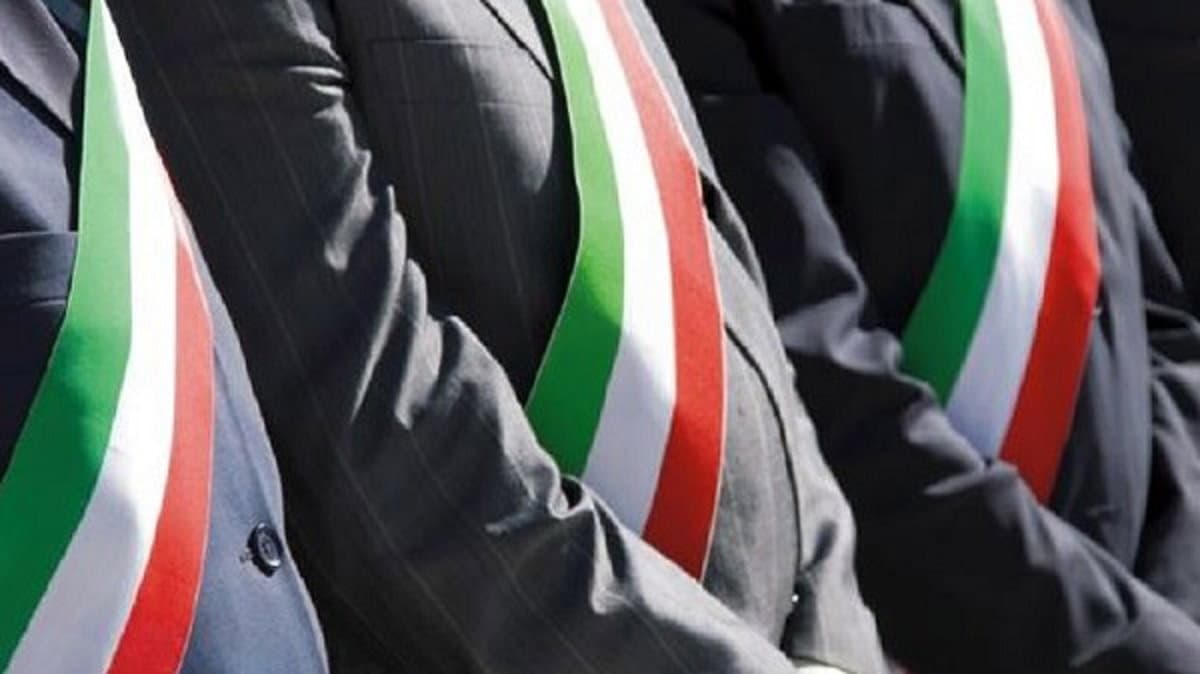25 aprile, i sindaci del “Recovery Sud” a Napoli per chiedere l’equa distribuzione delle risorse