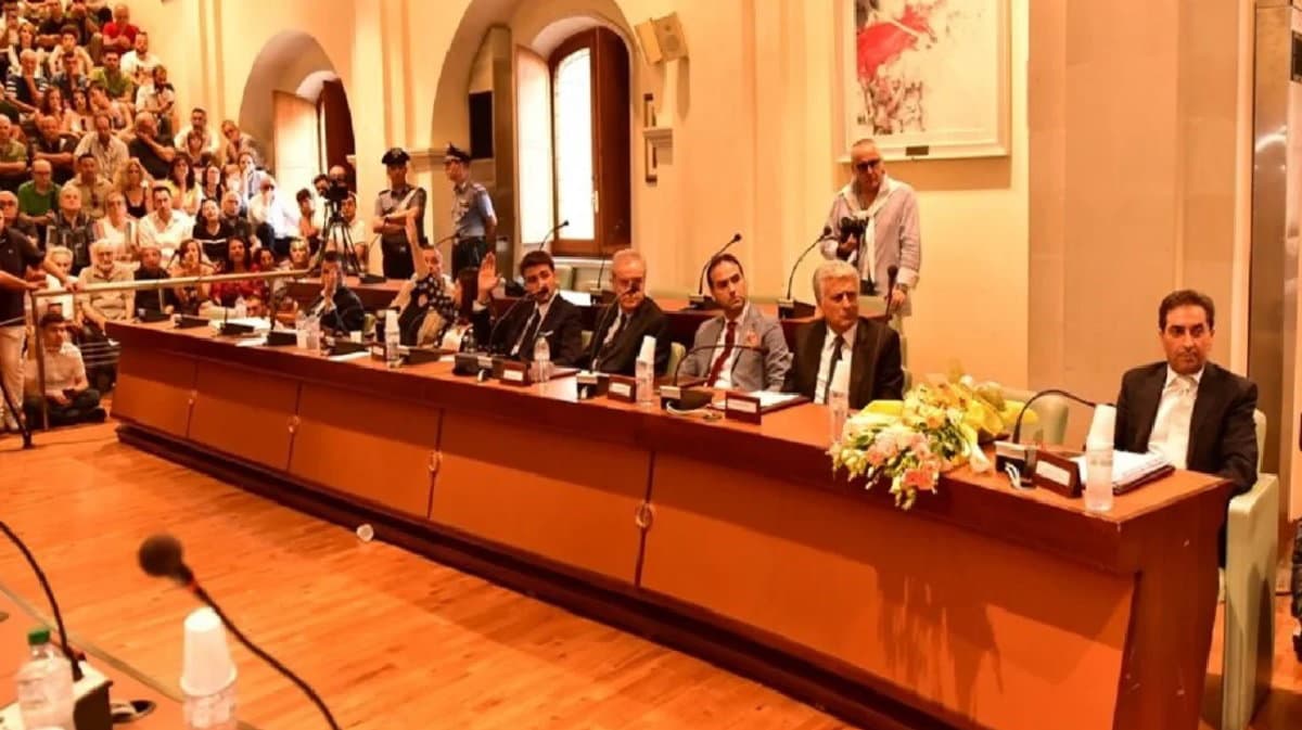 Corigliano-Rossano, opposizione: «Chi ha distrutto il sistema sanitario calabrese dovrebbe essere licenziato»