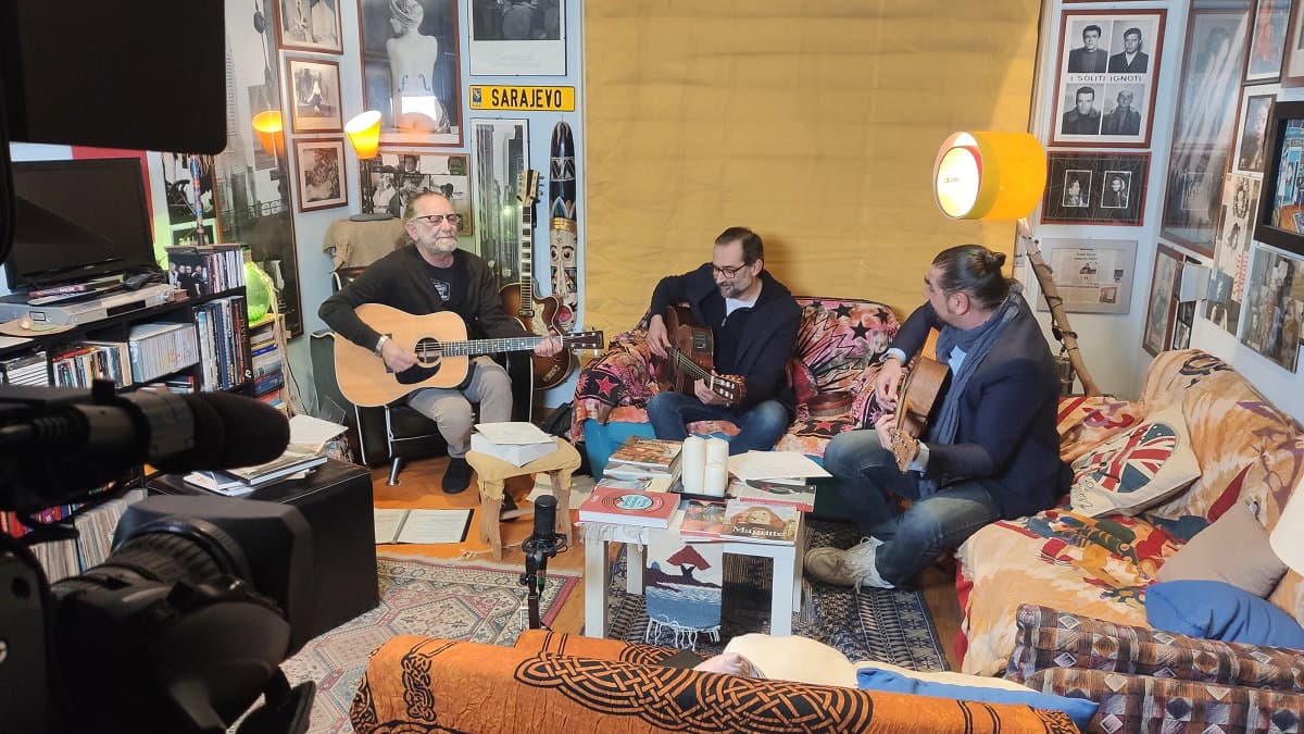 "La Calabria che suona", esplorando la canzone d'autore di Daniele Moraca e Sasà Calabrese
