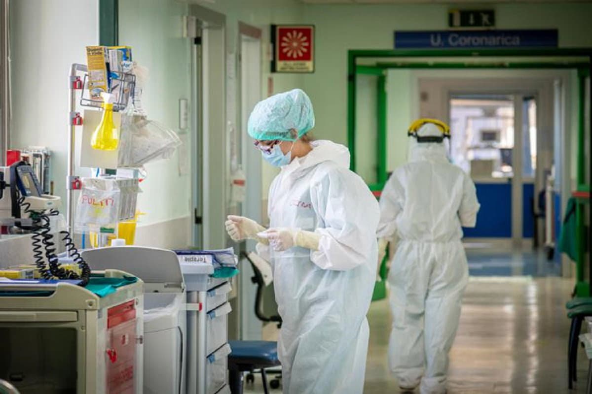 Covid, in Calabria in calo sia i ricoveri che le terapie intensive - TUTTI I NUMERI DEL CONTAGIO