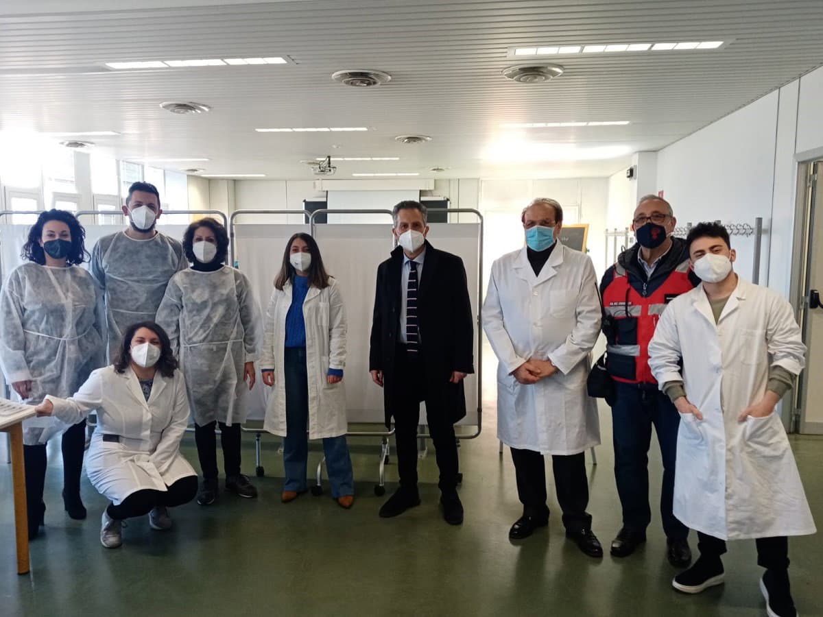 L’Unical si propone alla Regione come punto vaccinale anche per gli studenti