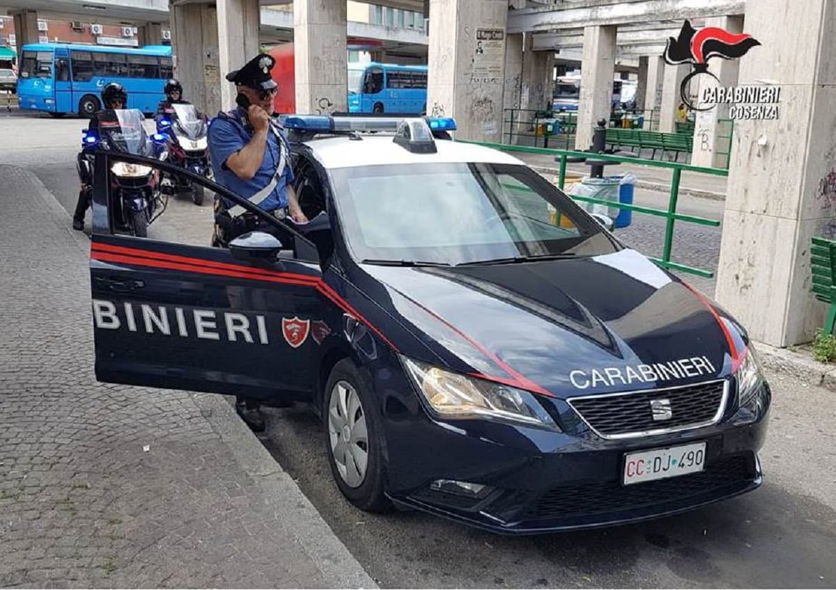 Cosenza, cinquantenne accusato di duplice violenza sessuale