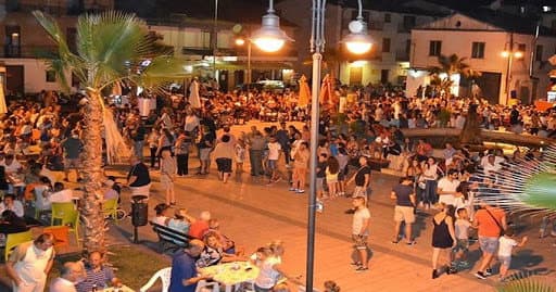 Tra segnali di stop che mancano ed «un sindaco senza mascherina» crescono i malumori in città