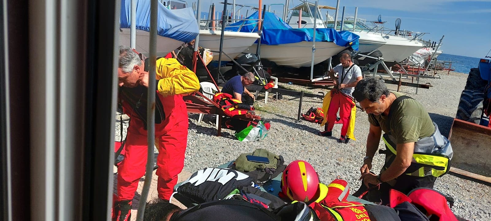 I vigili del fuoco di Corigliano-Rossano perfezionano le tecniche di salvataggio