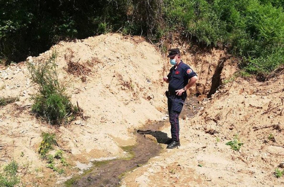 Acri, denunce e sequestri per reflui fognari provenienti dalla condotta fognaria pubblica