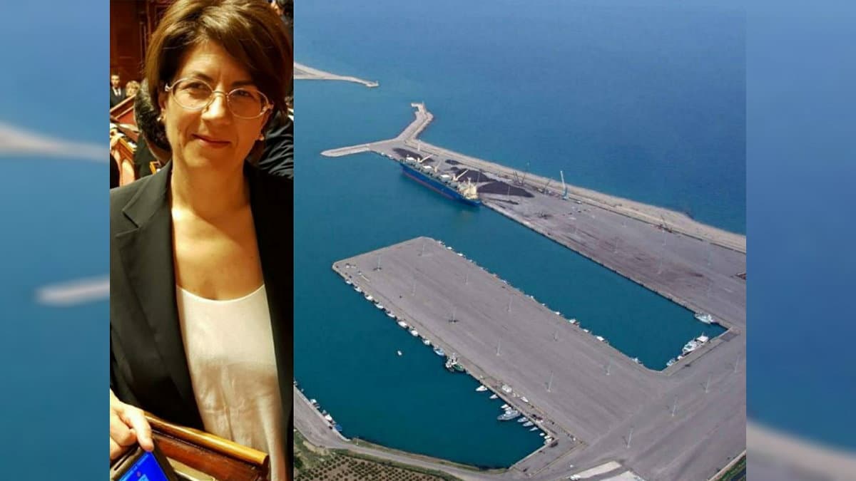 Abate (Gruppo Misto): «La collaborazione istituzionale tra Stasi e Agostinelli fa ben sperare per il porto»