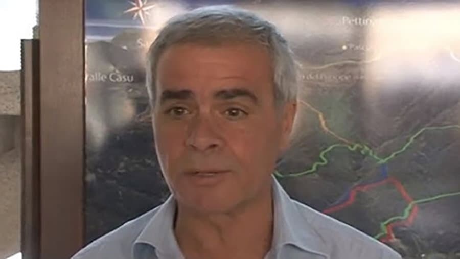 Crisi politica a Longobucco, Pirillo prende tempo… e si dimette