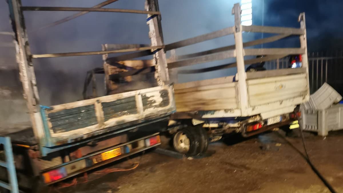 Co-Ro, ancora incendi e rapine: una recrudescenza che fa paura alla politica