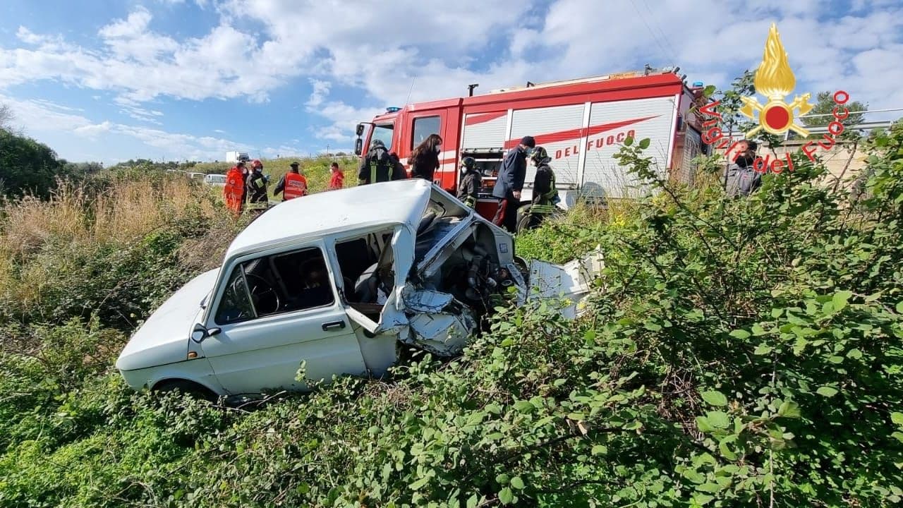 Ancora sangue sulle strade ioniche: ad Amendolara muore una donna sulla provinciale 153