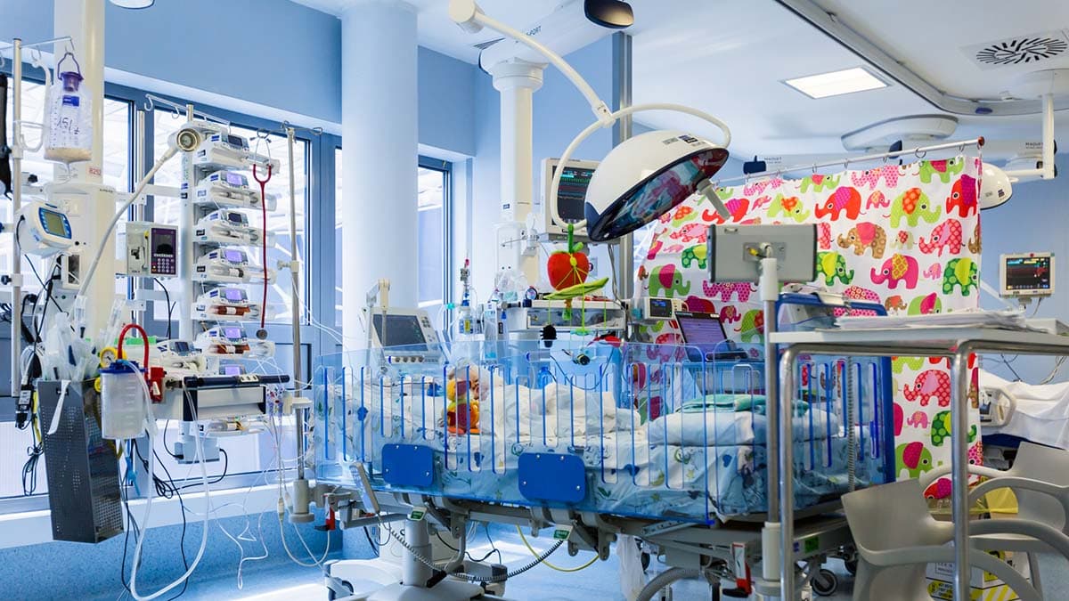 Terapie intensive pediatriche, l’appello di Sapia (Alternativa) a Occhiuto: «Più personale e dotazioni complete»