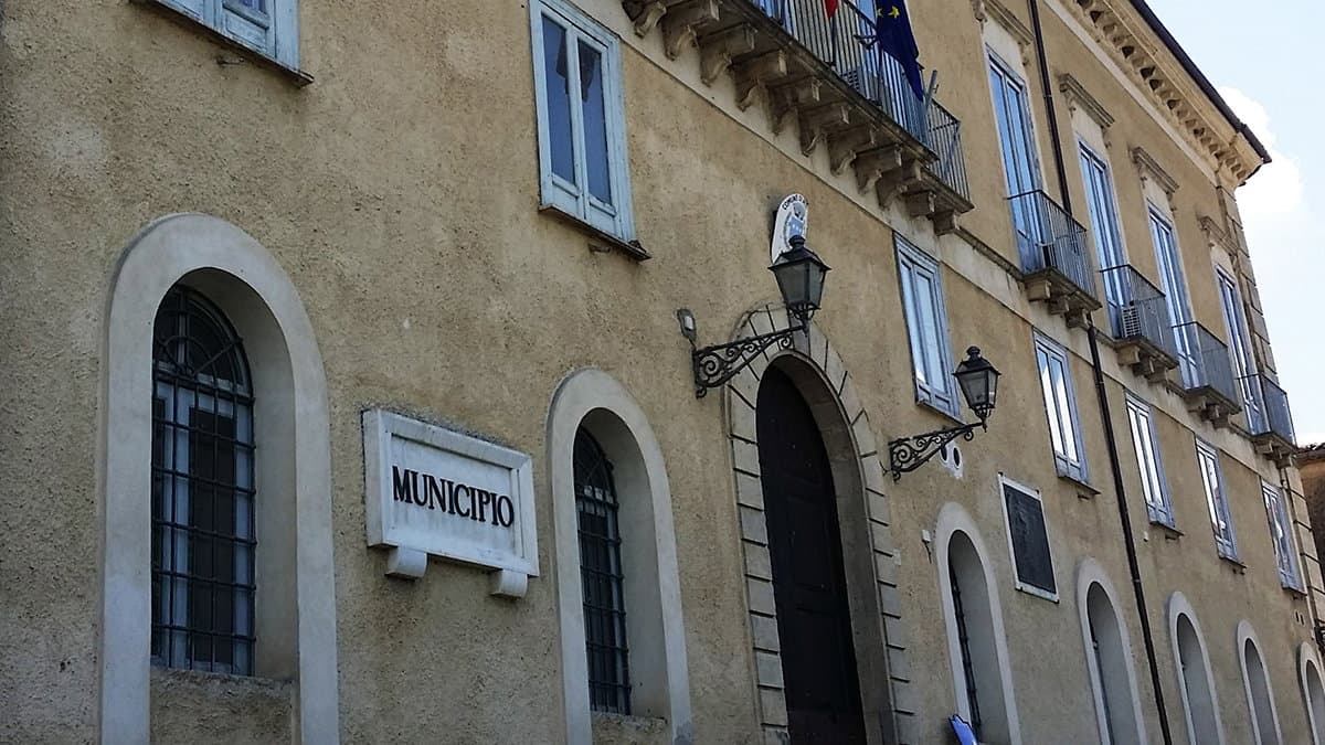 Acri, Bossio (Pd) sul bilancio risanato: «Il grande lavoro del Sindaco Capalbo produce frutti preziosi»