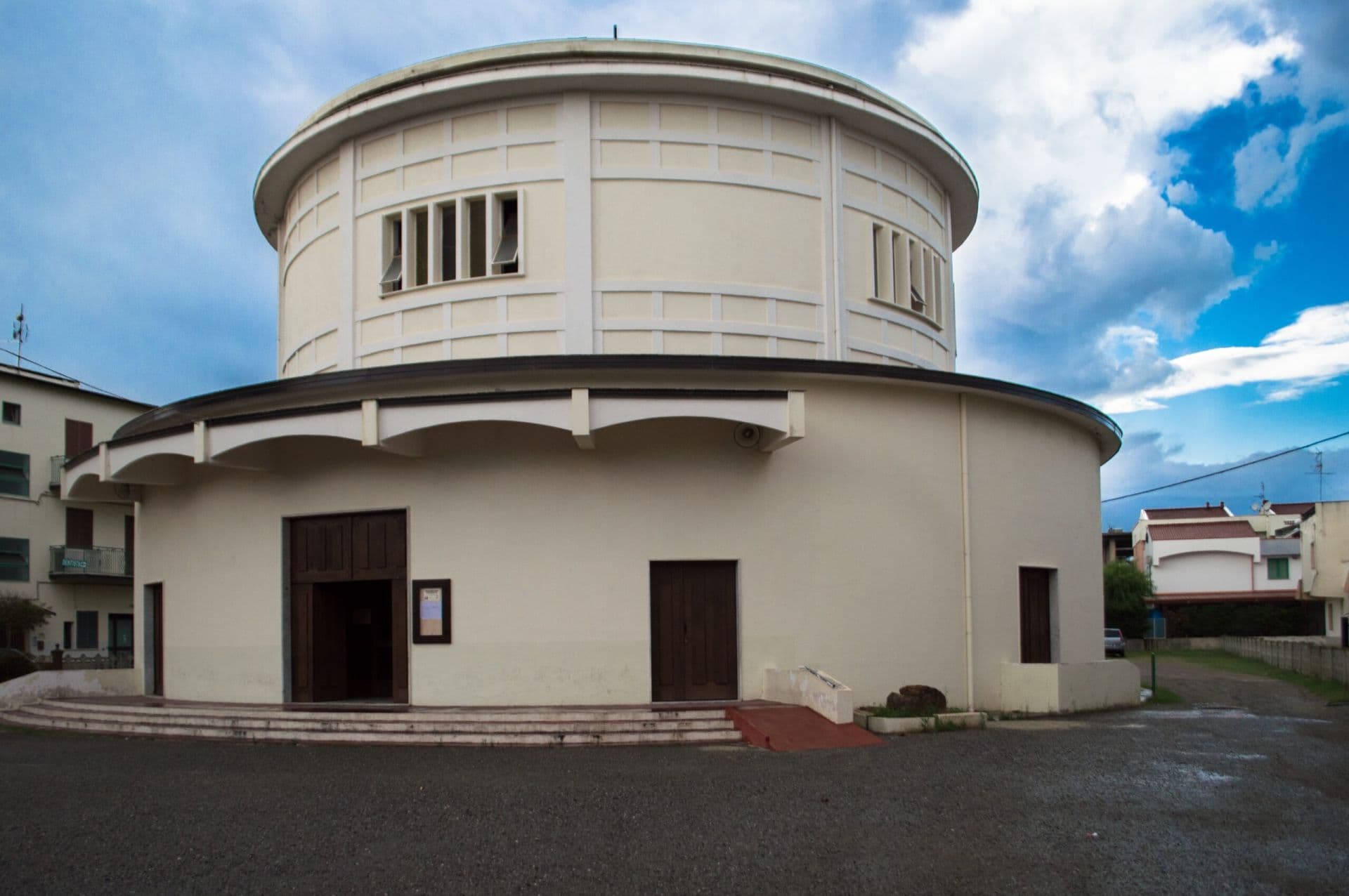 A Villapiana entrano in chiesa e rubano 500 euro dalla cassetta delle offerte