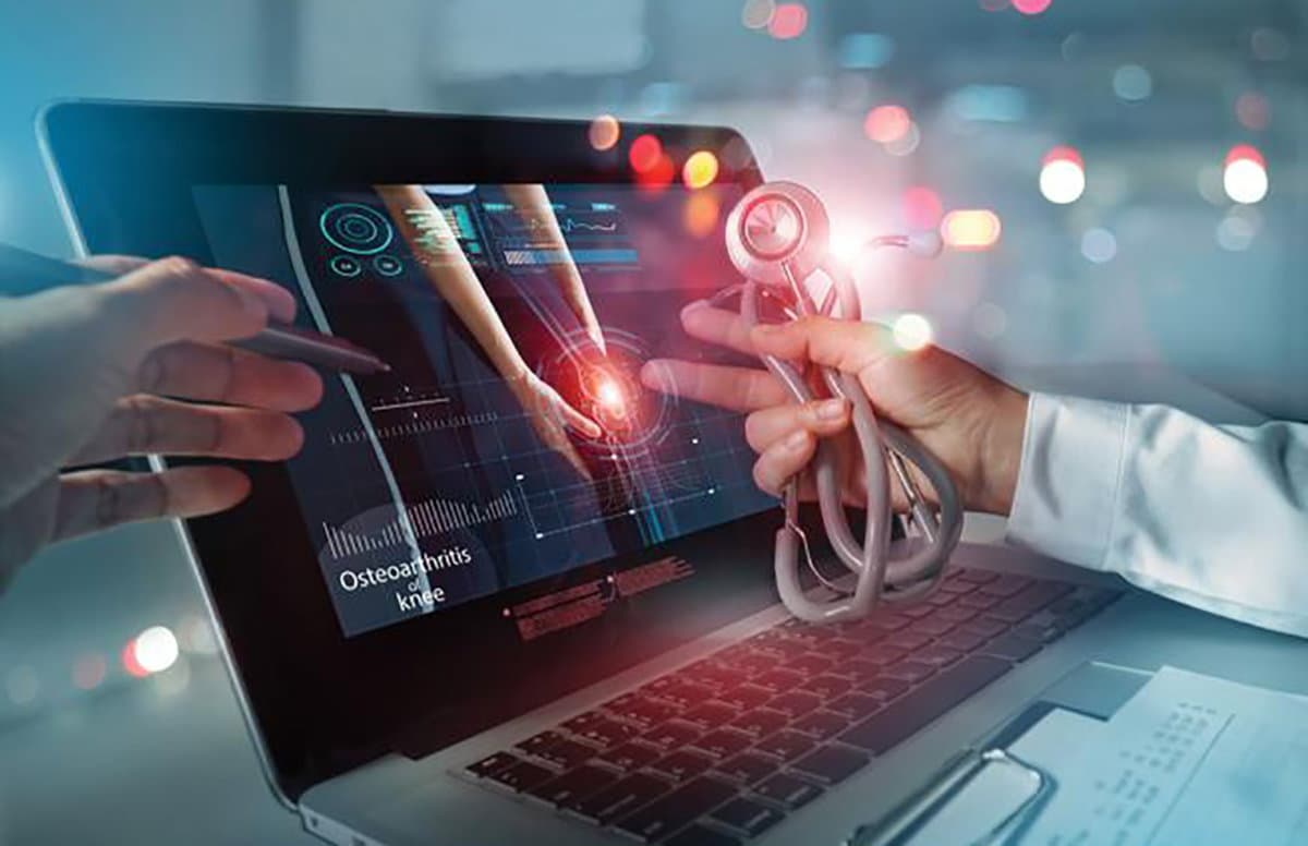 Anche all’Unical arriva la Telemedicina: “Ascolto e intervento medico online”