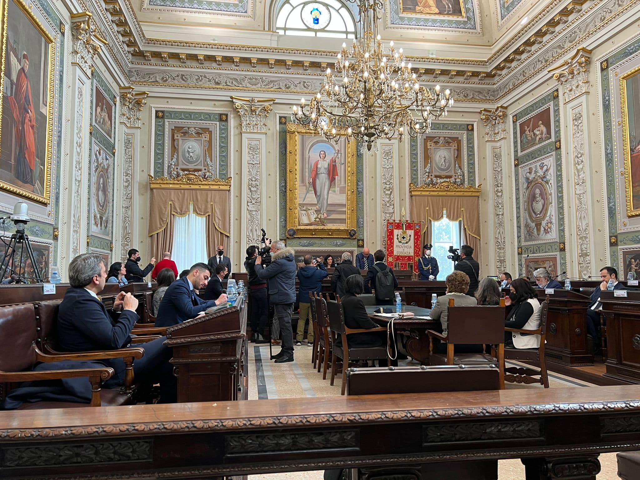 Varata la nuova giunta provinciale: a Castrovillari la vicepresidenza, a Co-Ro un assessorato