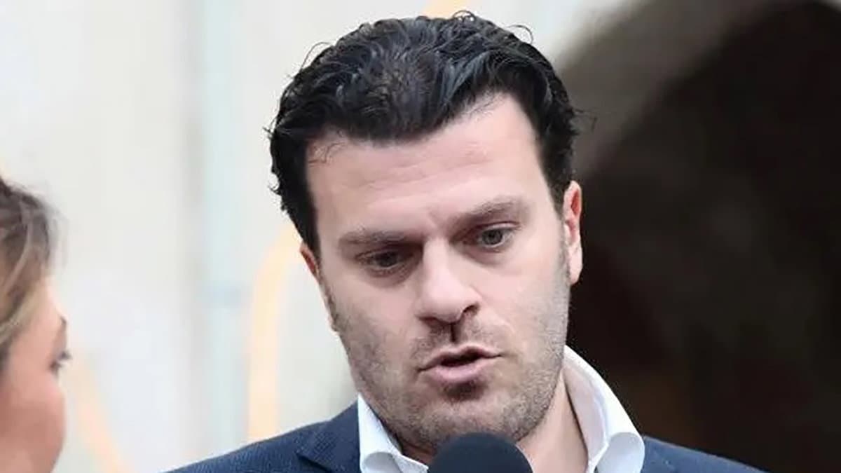 «Il più grande inganno di Corigliano-Rossano: Flavio Stasi»