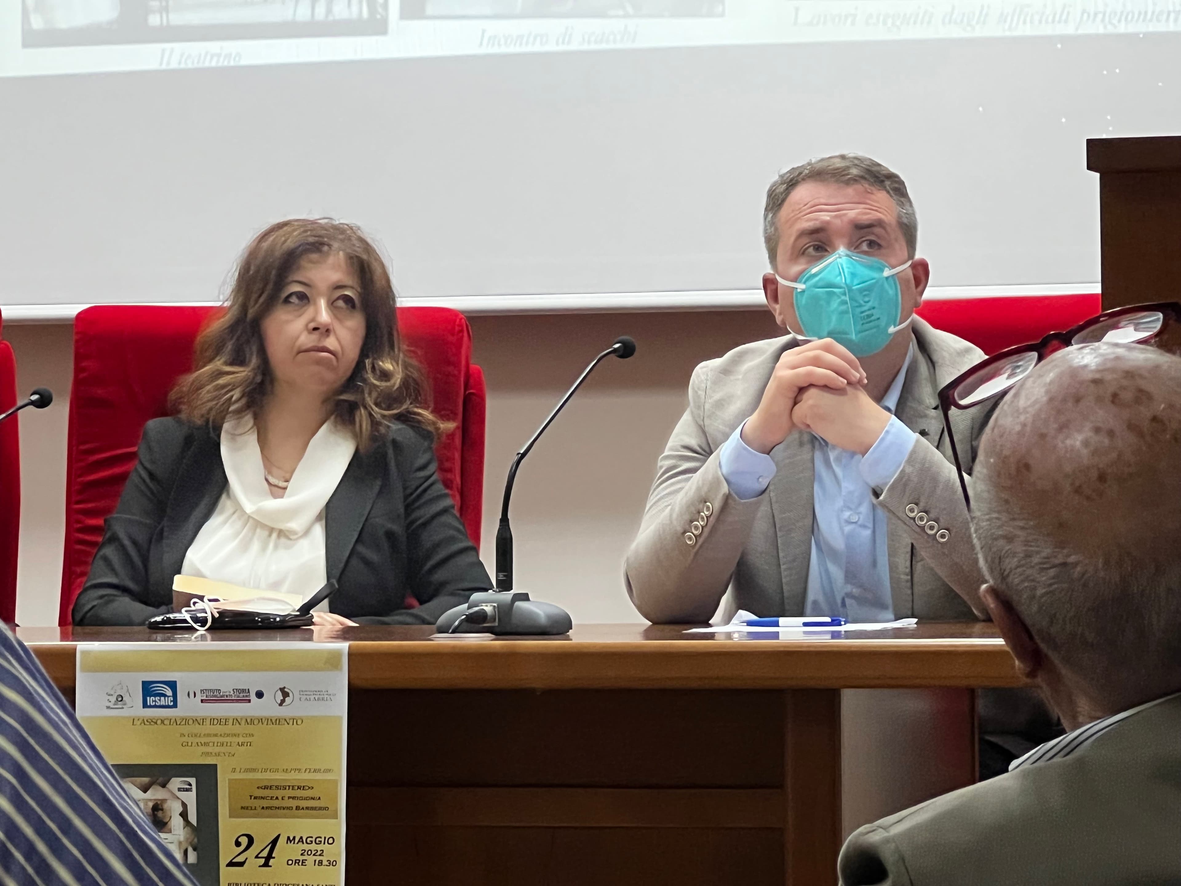 "Resistere" è l'ultima opera di Giuseppe Ferraro che ritorna sul fronte della prima guerra mondiale