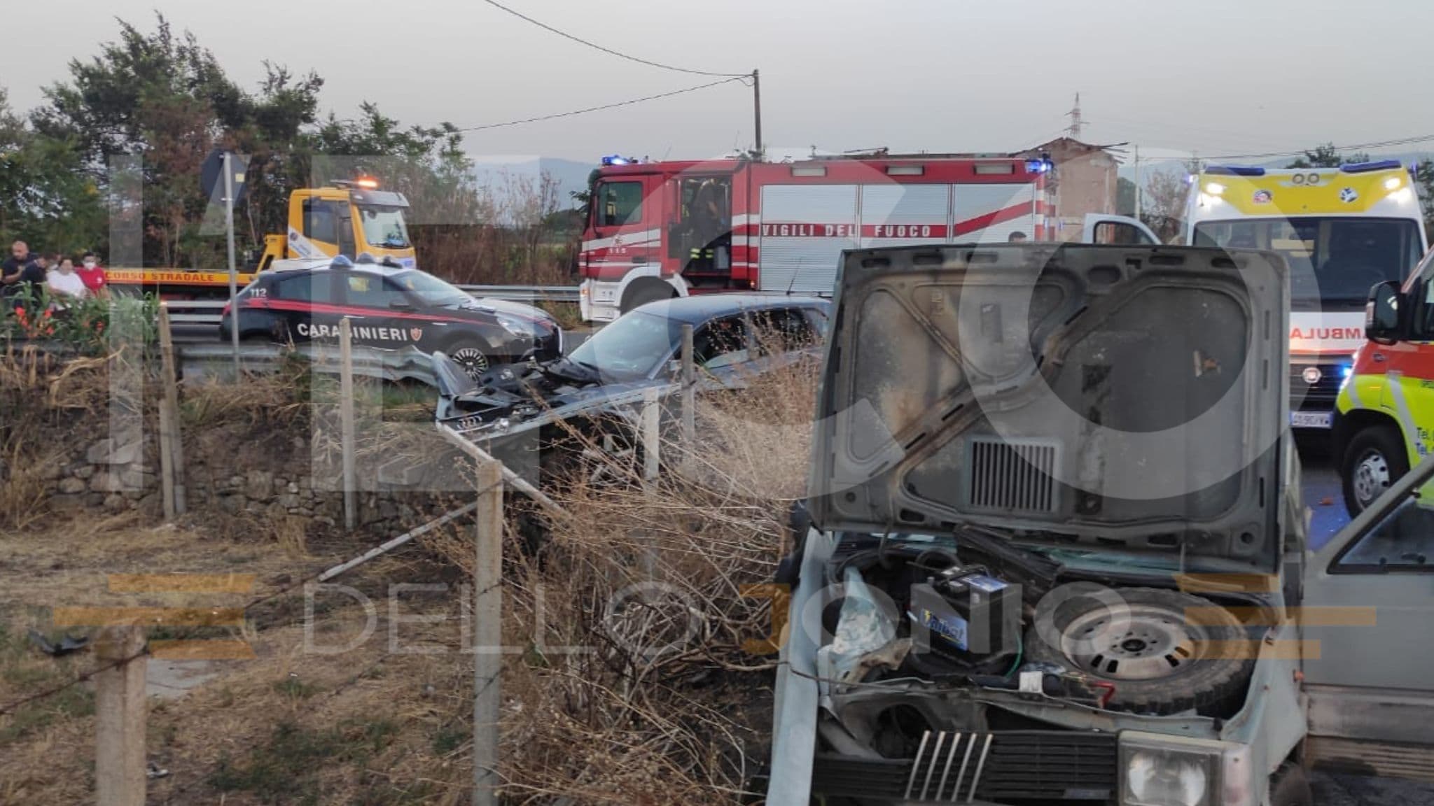 La trappola del bivio di Thurio: scontro tra due auto e tre feriti