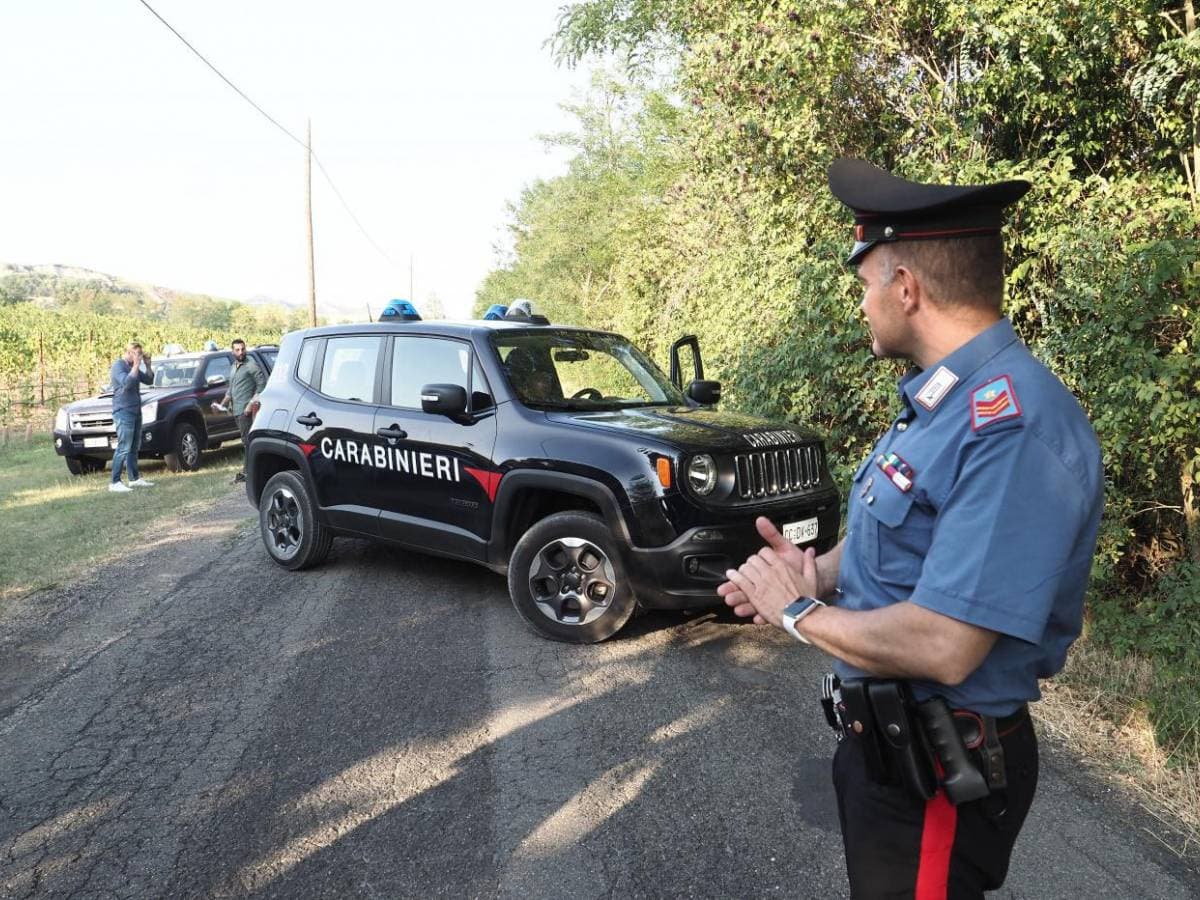 Avevano rubato l'auto con cui la mamma accompagnava la figlia disabile: ritrovata dai carabinieri