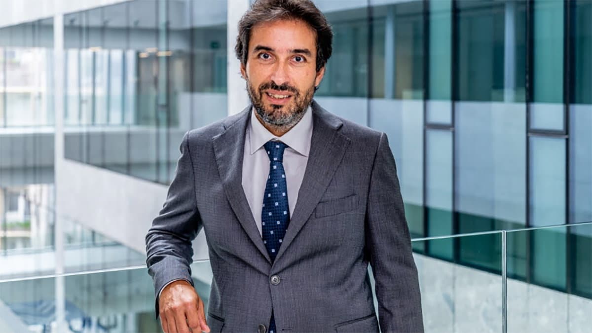 Un calabrese alla guida della “Bocconi”: l’eccellenza è nel volto di Francesco Billari
