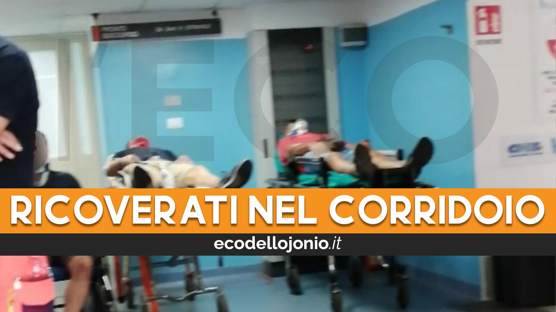 Il pronto soccorso di Rossano "scoppia": i malati covid ormai vengono isolati all'esterno della struttura