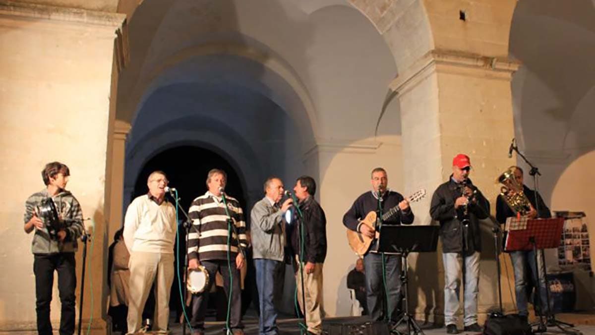 La cultura popolare tra le vie della città: torna la “Notte della Taranta” a Co-Ro